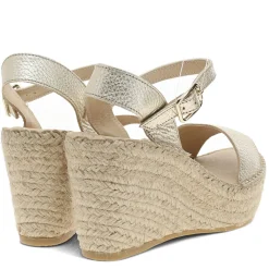 ATTANER OLIVIA PLATFORMS