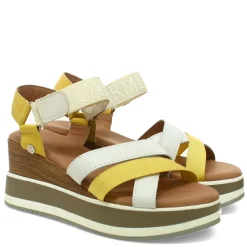 CARMELA KAYLA PLATFORMS