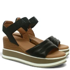 CARMELA LORA WEDGES