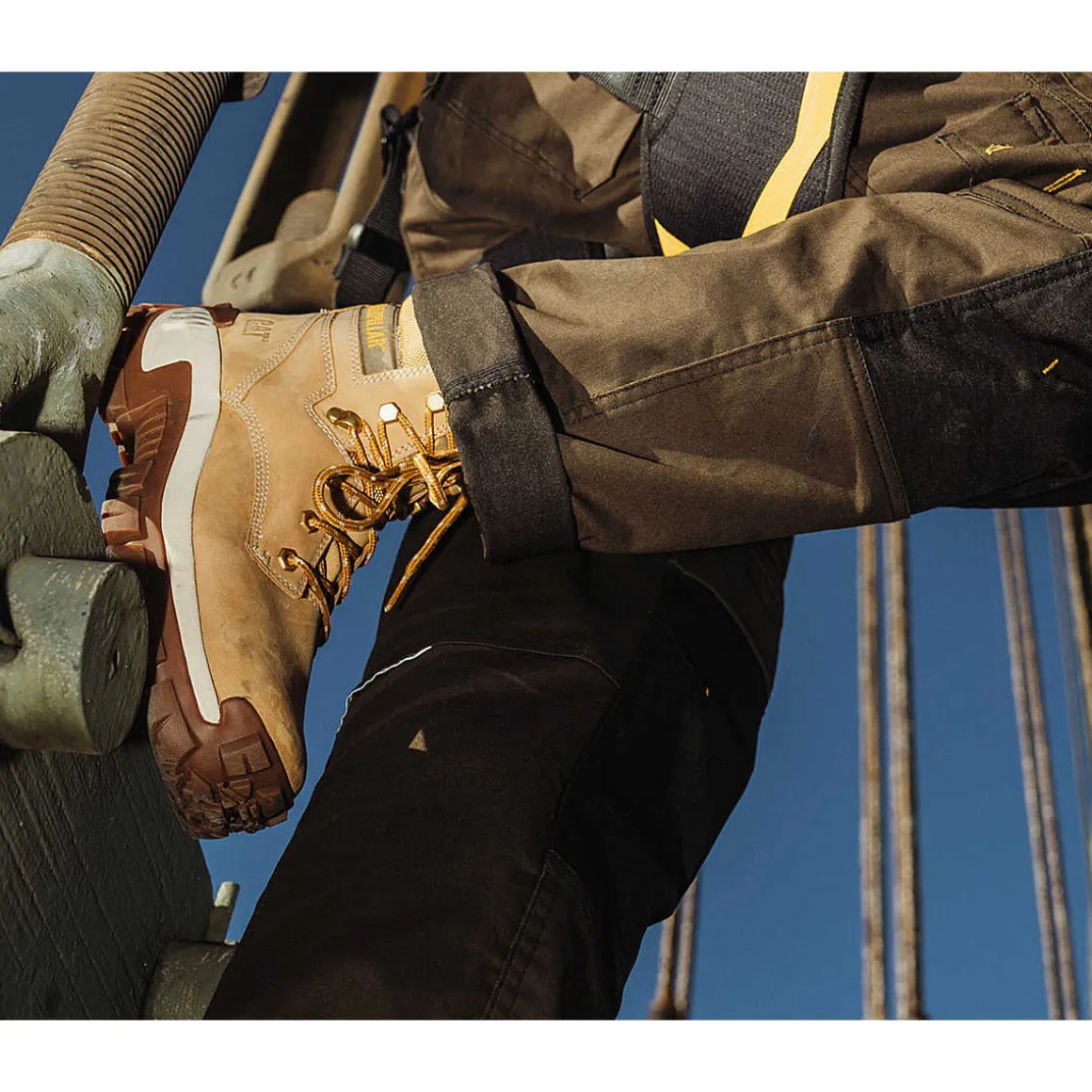 CATERPILLAR Men' s Invader Hi Steel Toe Work Boot