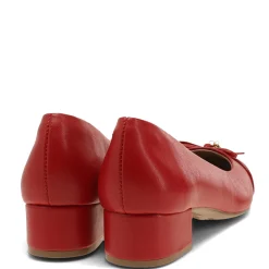 EGO YARA PUMPS