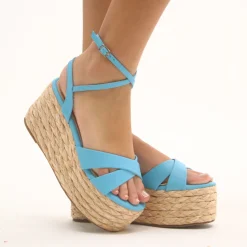 TREVE LILIANA PLATFORMS