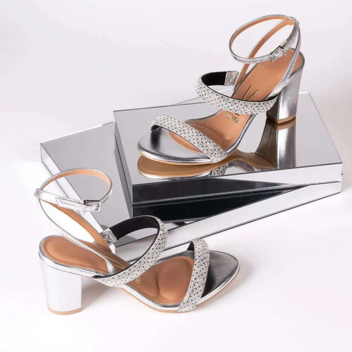 VIZZANO BRYNN HEELS