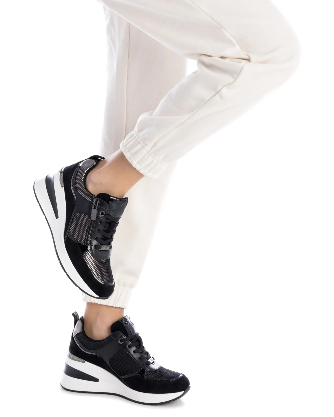 XTI TESSA SNEAKERS